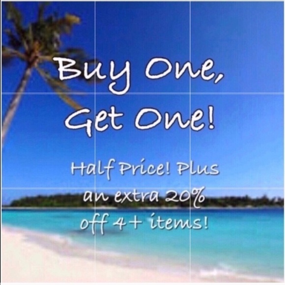 🆕 Express sequin hi low strapless dress - Picture 12 of 12